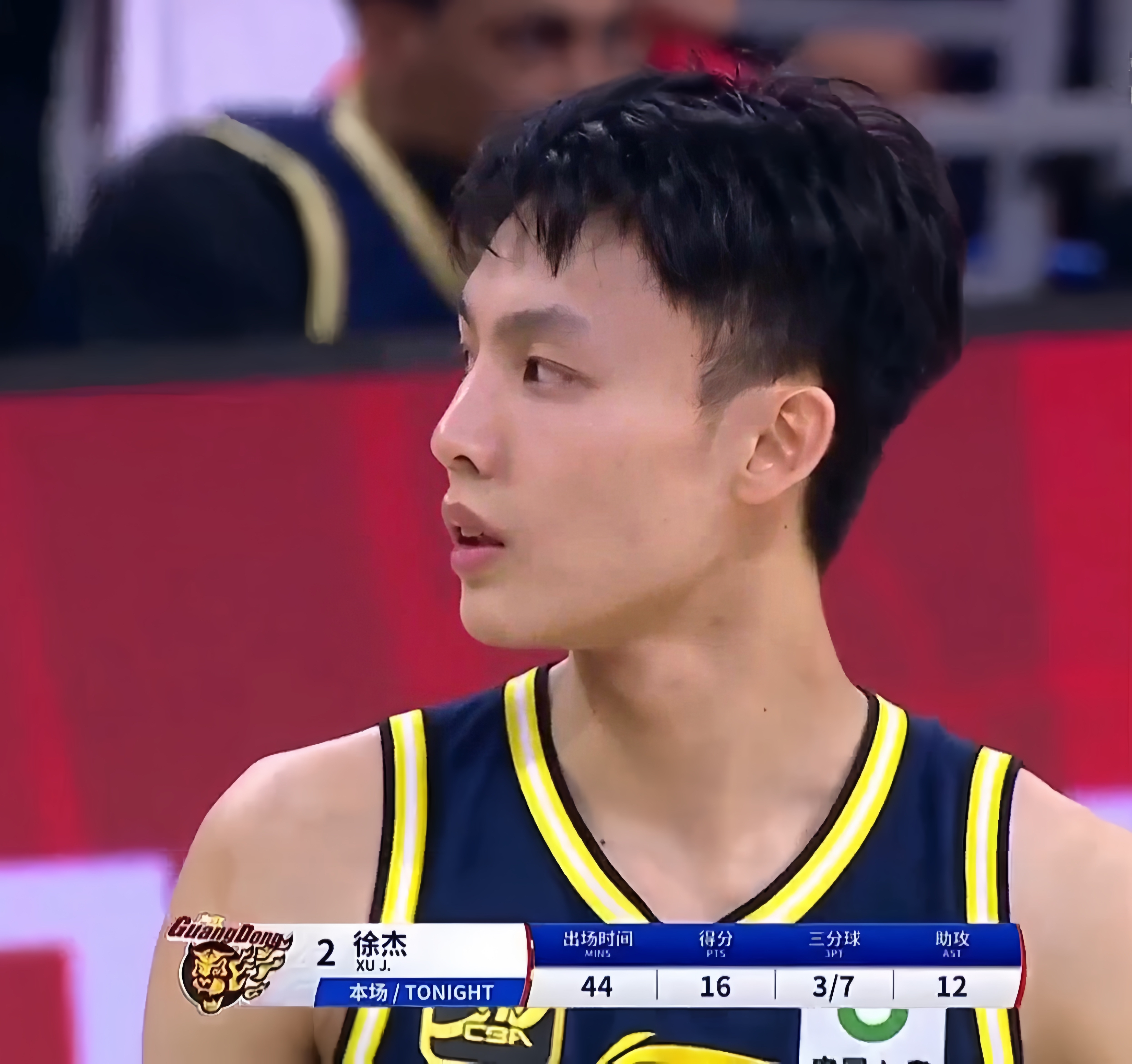 精心准备!球队在主场赢得了关键比赛 精心准备!球队在主场赢得了关键比赛