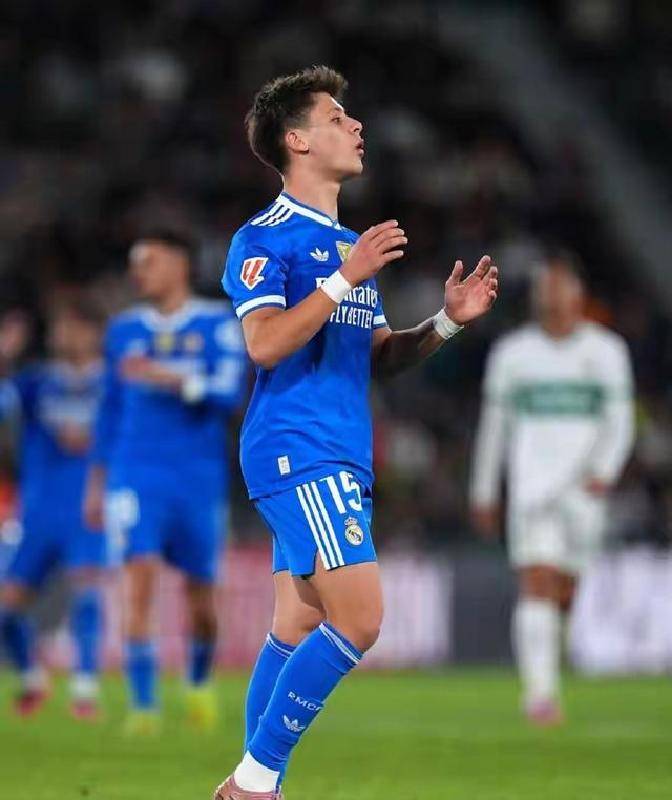 皇马客场小胜，锁定晋级胜利