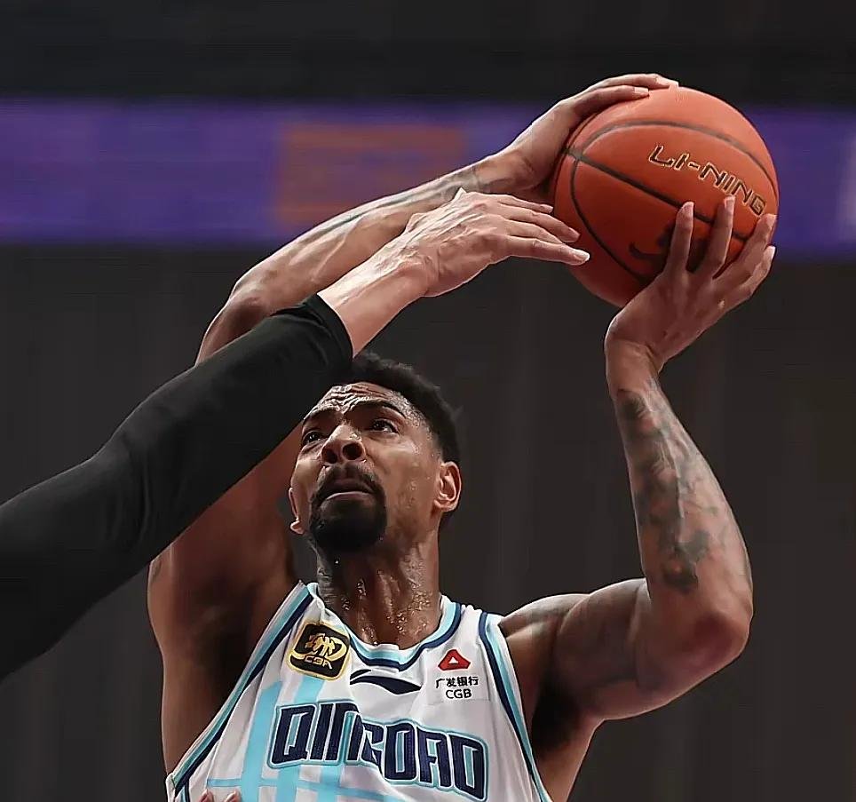 76人强势尼日利亚男篮,拉文完成帽子戏法的简单介绍 76人强势尼日利亚男篮,拉文完成帽子戏法的简单介绍