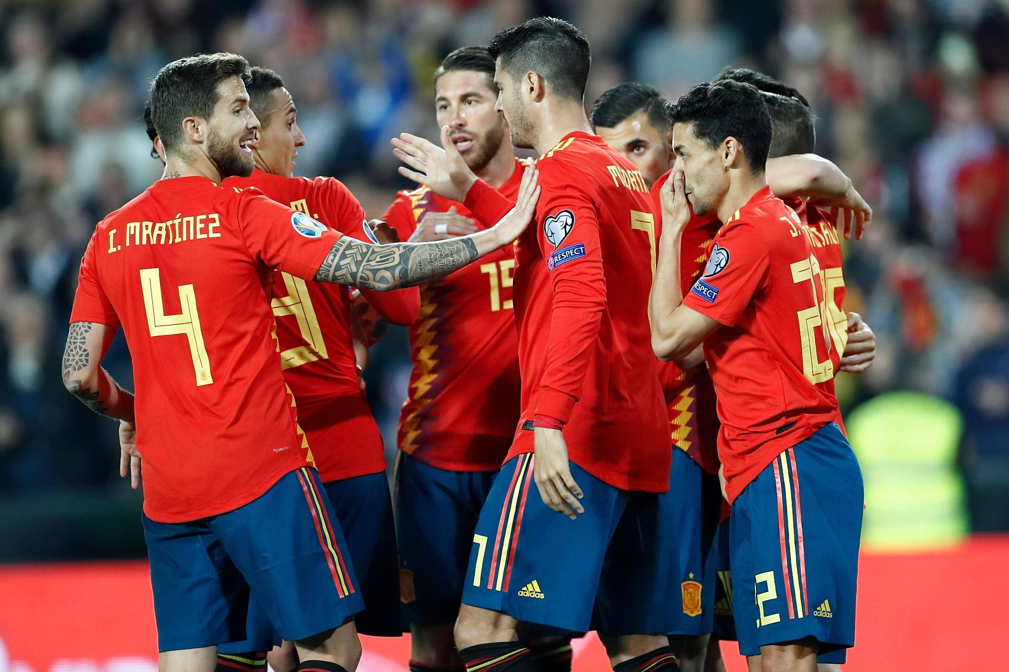 法国强势加拿大，孙兴慜统治全场