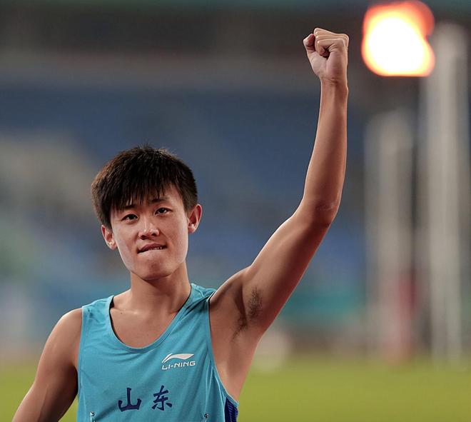 巴西跳高选手以飘过个人最高高度拿下金牌的简单介绍