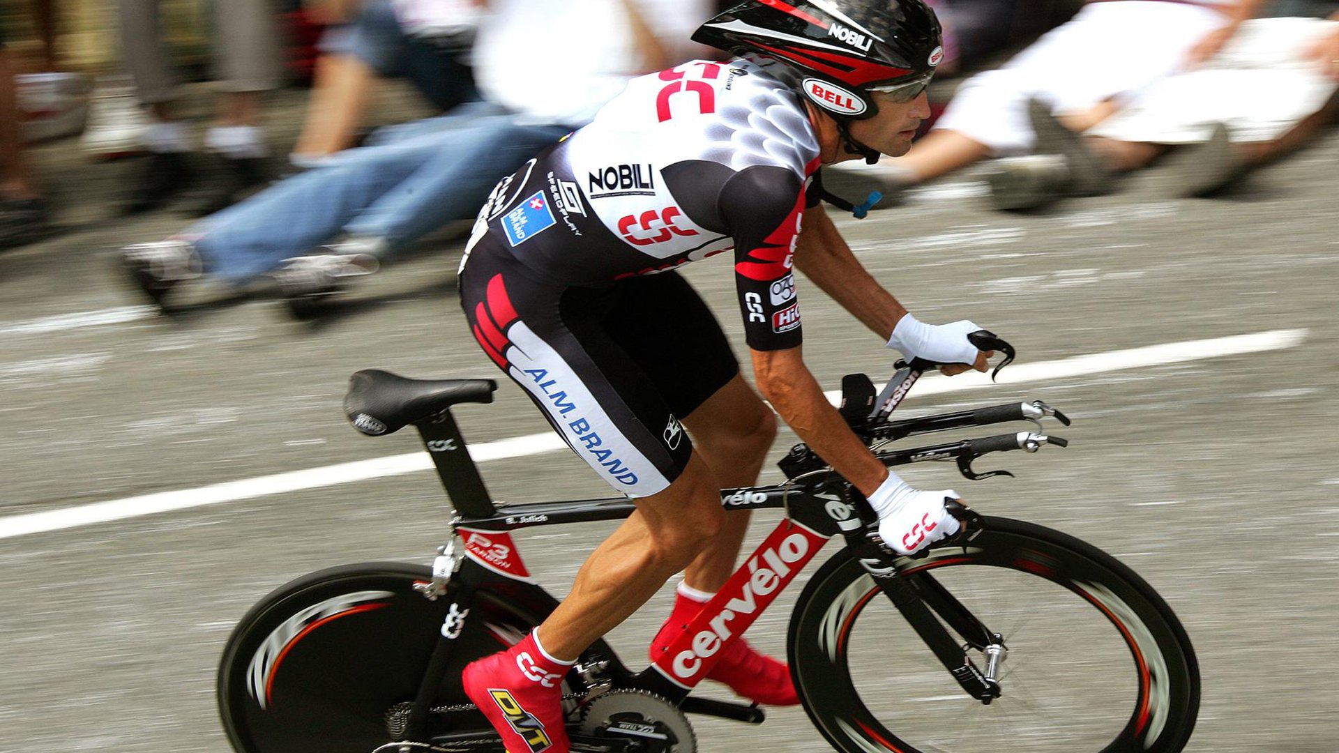 从伊拉克到英超，门迪的斩落哲学与利物浦王座的暗影挑战者