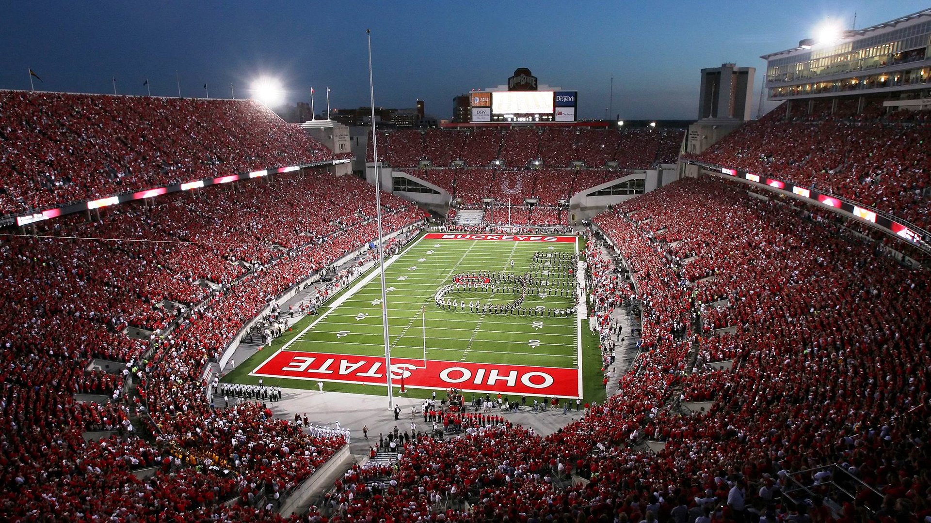 黄黑风暴席卷加时赛，马丁内利一舞动委内瑞拉